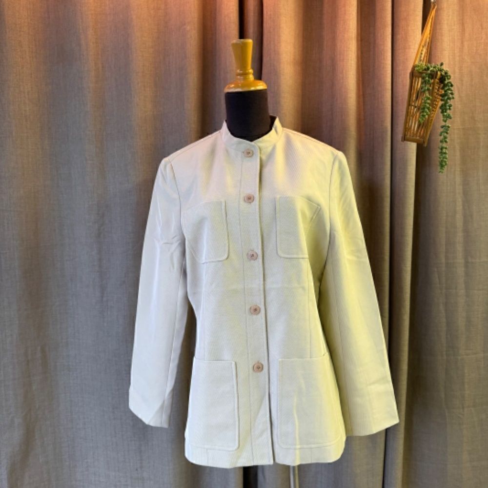 Ann Taylor LOFT  beige collarless jacket- 14